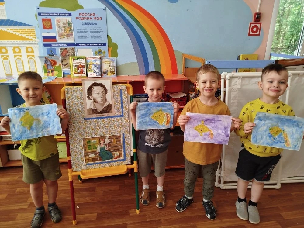 🌈В средней группе чудесное занятие —  объединяет литературу и изобразительное искусство и помогает 