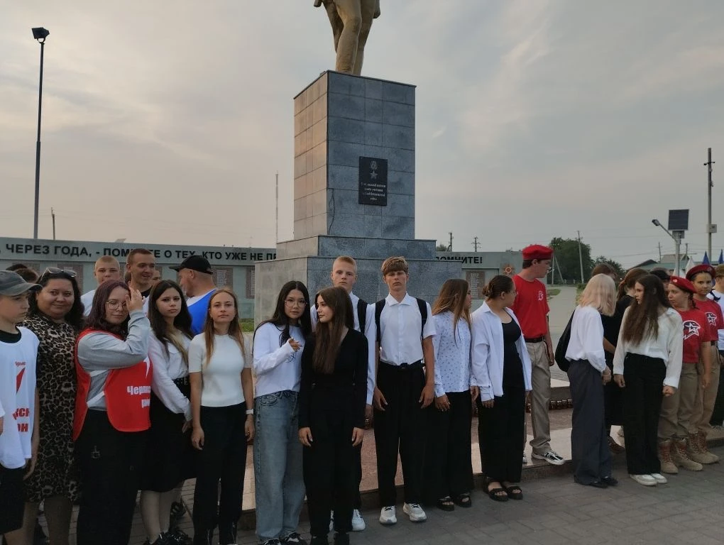 Участие в Акции «Свеча памяти»  в День памяти и скорби
22 июня, в День памяти и скорби, учащиеся МБО