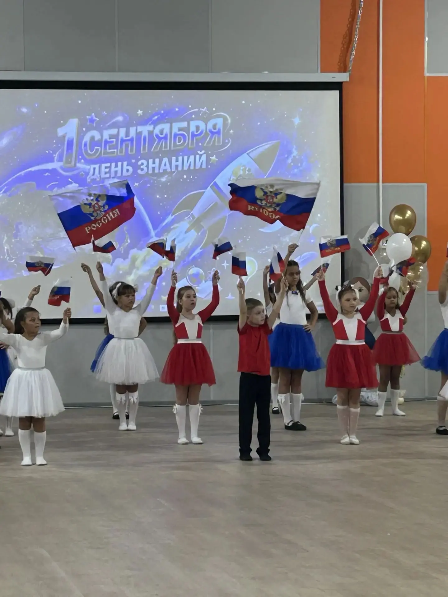 Школа распахнула двери — начинается новый учебный год!