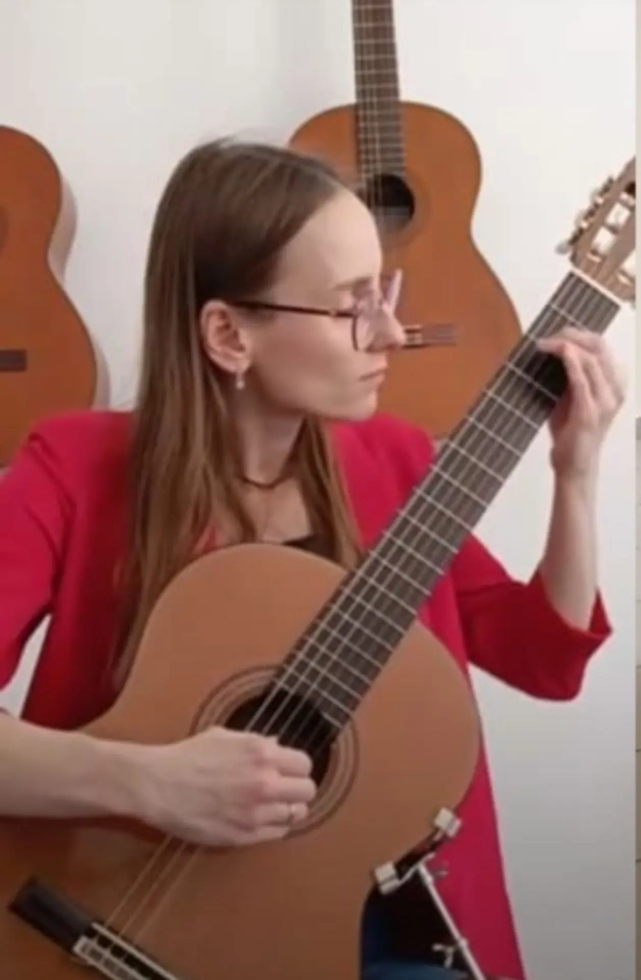 🥉🎼Преподаватель детской школы искусств по классу гитары Изотова Екатерина Алексеевна ...