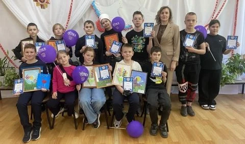 Накануне в объединении «Радуга красок» и «Академия творчества» состоялось итоговое меро...