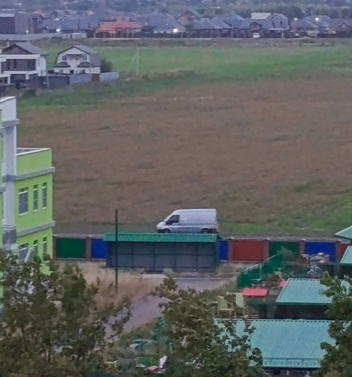 Вот так нам мусор и выбрасывают 🤬