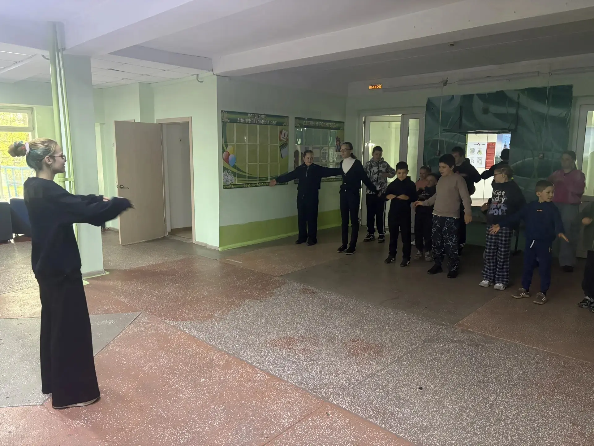 Третий день в пришкольном лагере: серьёзно, но с улыбкой