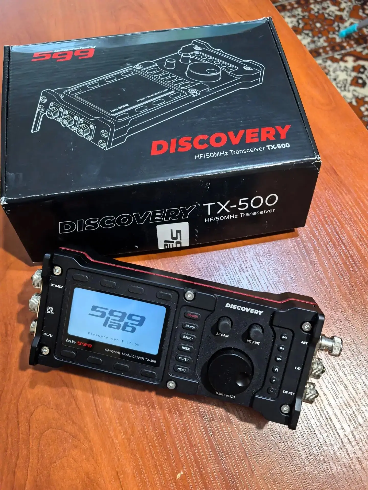 Продаю полный комплект DISCOVERY TX-500 с батарейным блоком.
Трансивер, Батарейный блок, коробка, та