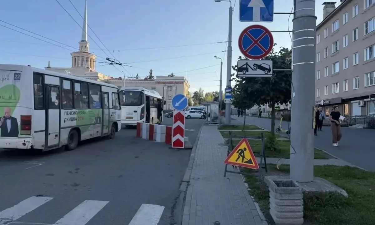 В Петрозаводске временно перенесли остановку у вокзала
