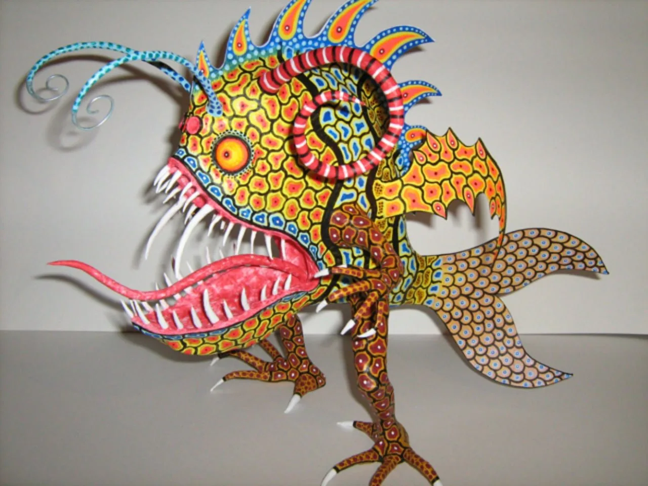 Рубрика «Словарик искусства Глобального Юга» — alebrijе
 
Алебрихе: монстры, которые приходят во сне