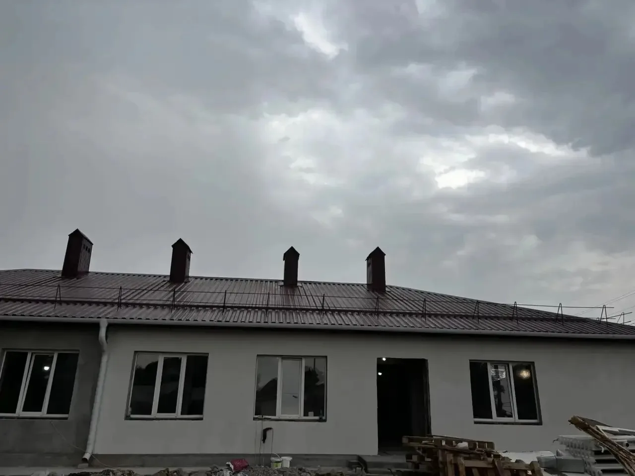 Вкусный обед — это важно, но приятнее всего есть в современной и уютной столовой! Красивое пространс