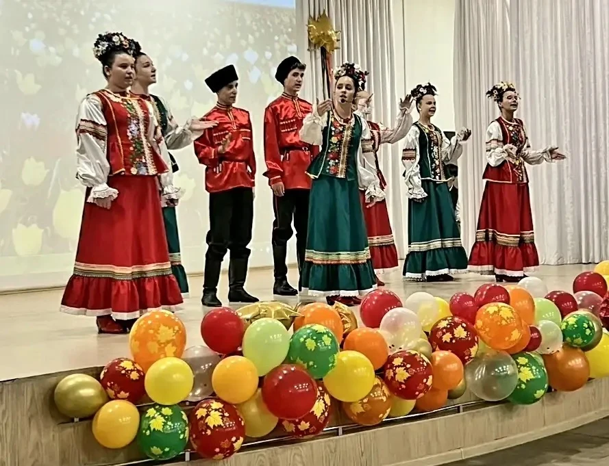 ✨ 1 СЕНТЯБРЯ — ДЕНЬ ЗНАНИЙ! Творческие коллективы нашего Центра с гордостью приняли уча...