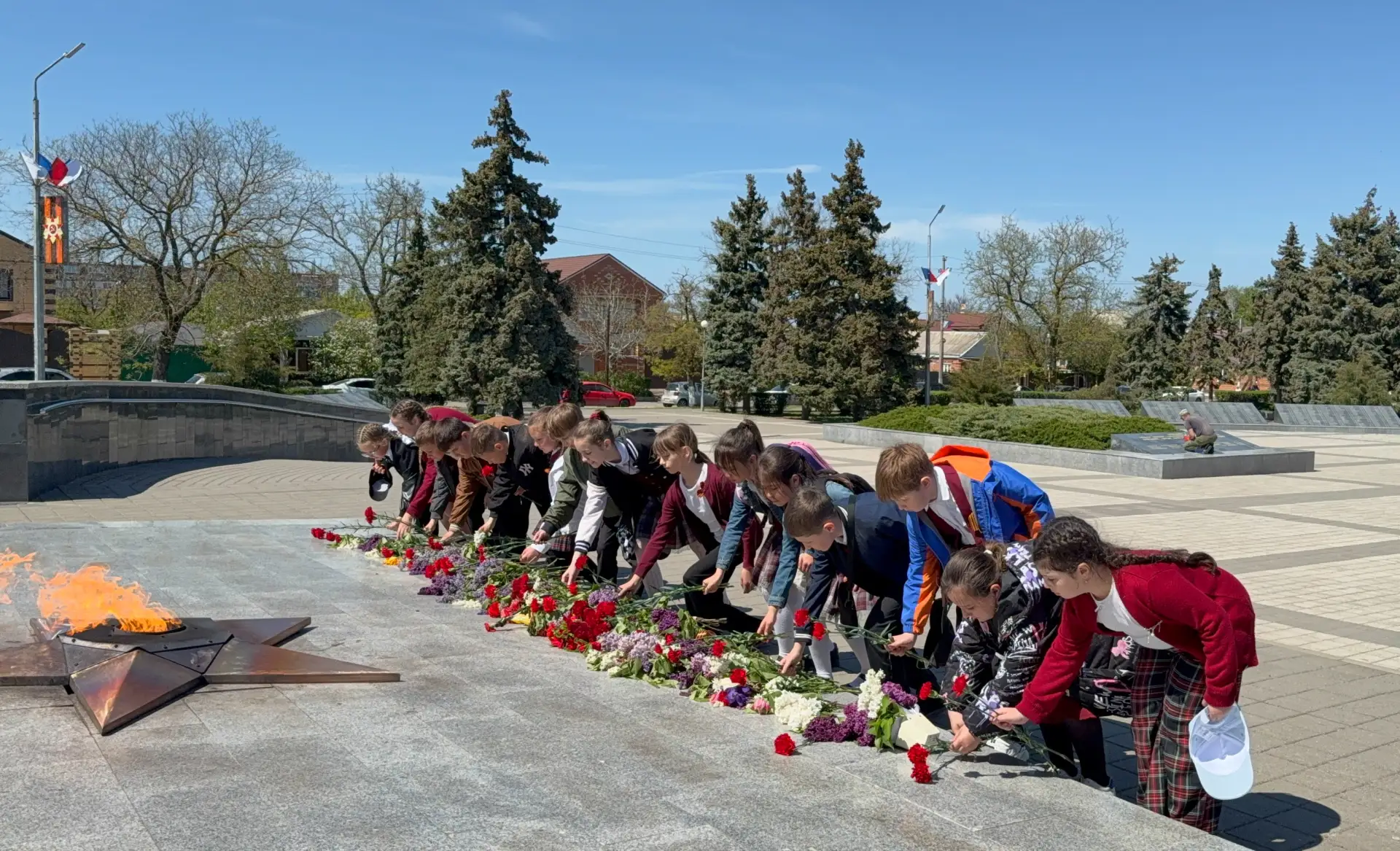 🎖 Накануне Дня Победы школьники отделения педагогики Ейского полипрофильного колледжа по сложившейся