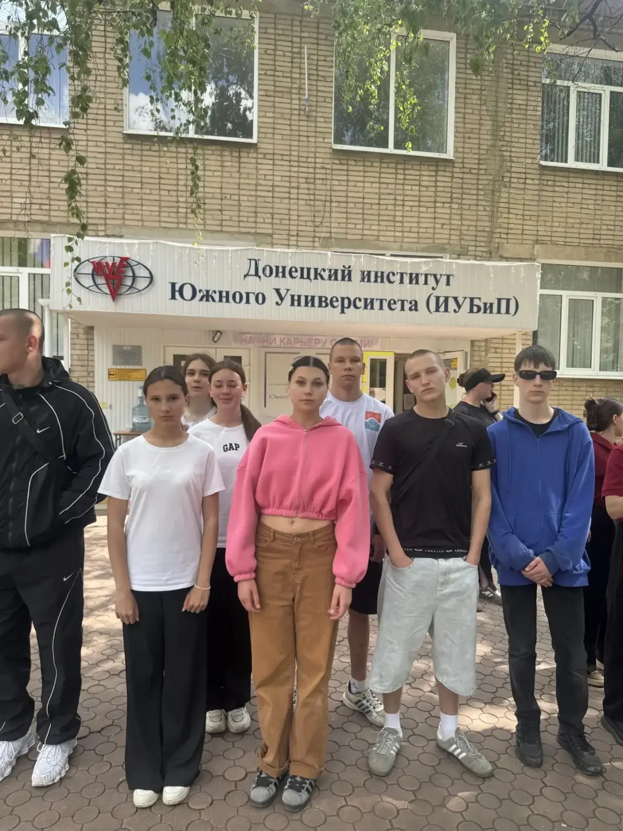 В рамках Года единства народов России и в честь празднования 81-й годовщины великой Поб...