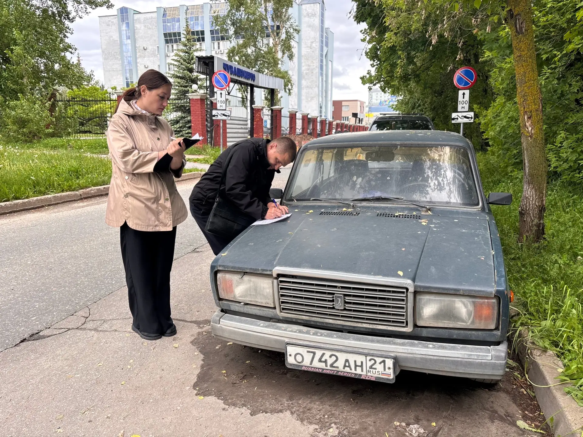 В Ленинском районе города Чебоксары прошёл комиссионный обход дворов в рамках проекта «Школа ЖКХ»  О