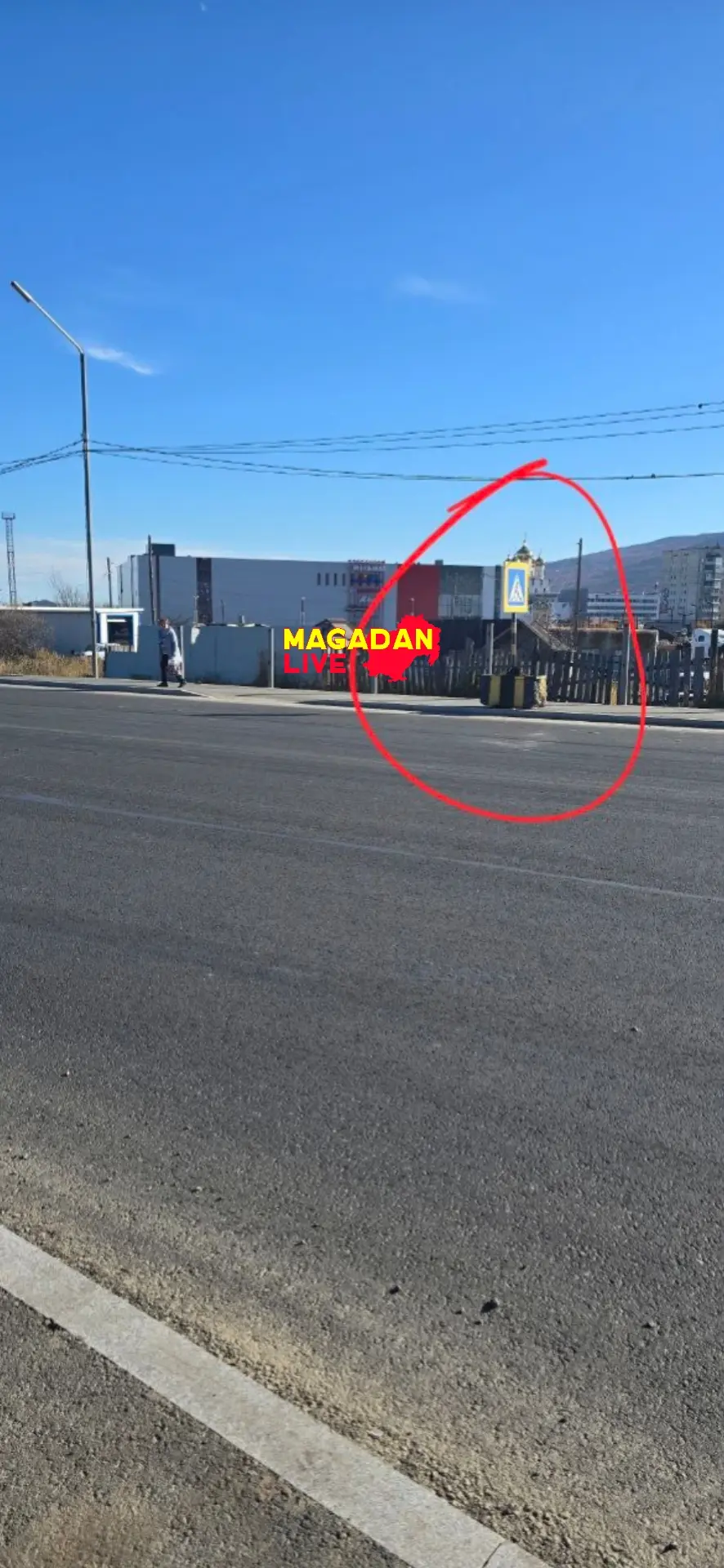 Переход улицы Транспортной с Автотэка к Мегамагу. Этот знак почему то игнорируют водите...