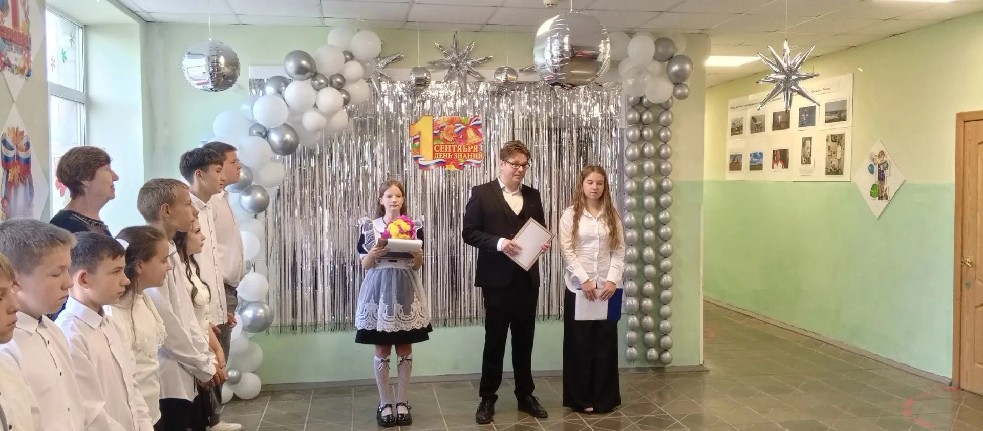 Дорогие друзья, уважаемые родители, педагоги и наши любимые ученики! 🍂🔔
