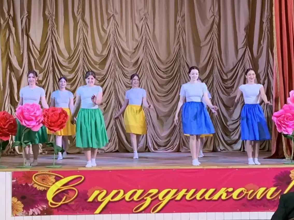 Весеннее настроение — для каждого сердца!  🎶 8 апреля студенты нашего медколледжа вновь наполнили Ге