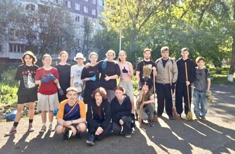 💫В школе 92 воплотилась в жизнь настоящая «Мечта»!  Трудовая бригада старшеклассников с таким же на