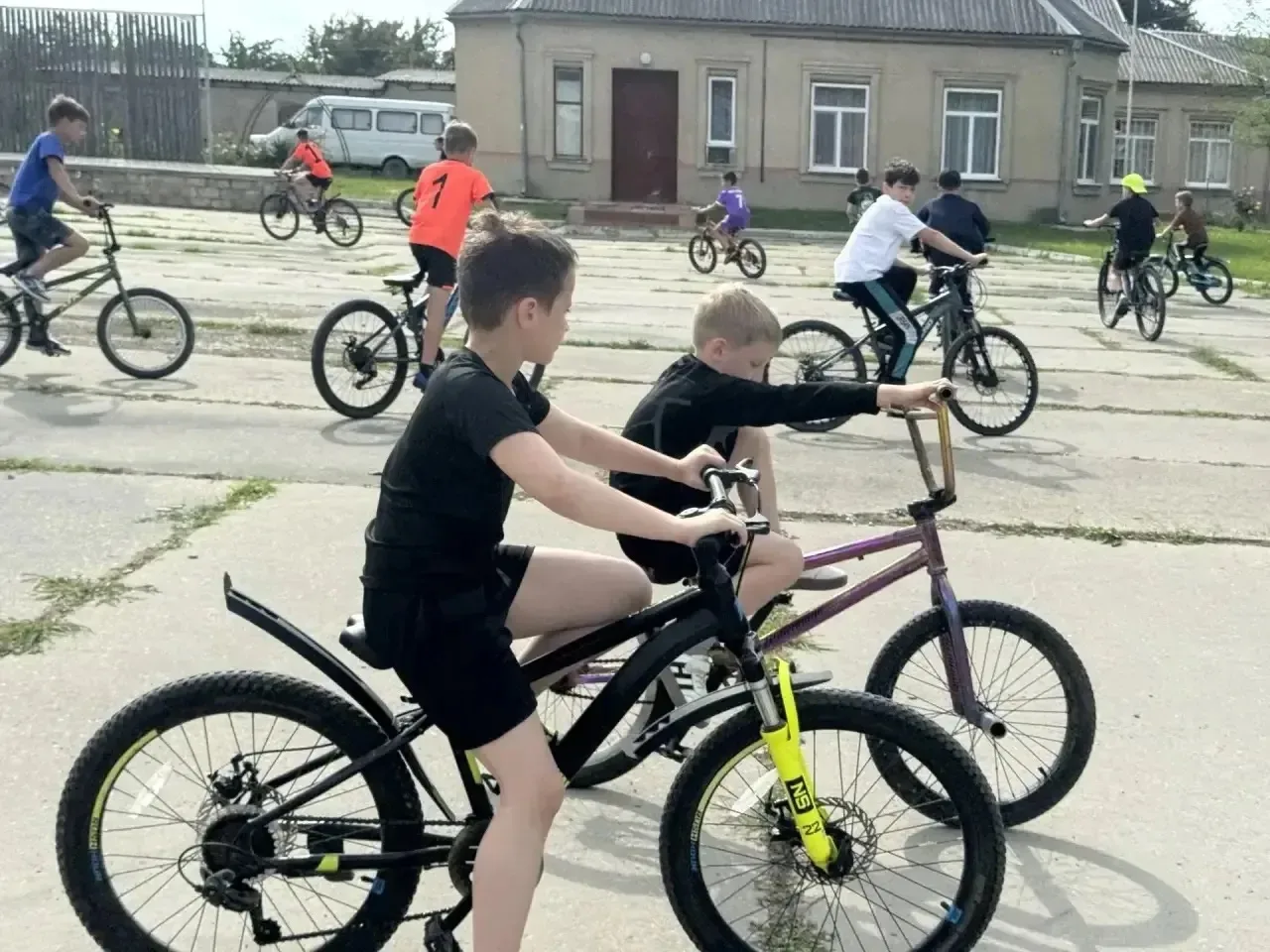 🌟Летний отдых должен быть активным, позитивным, а главное - безопасным!  Тренер-препод...