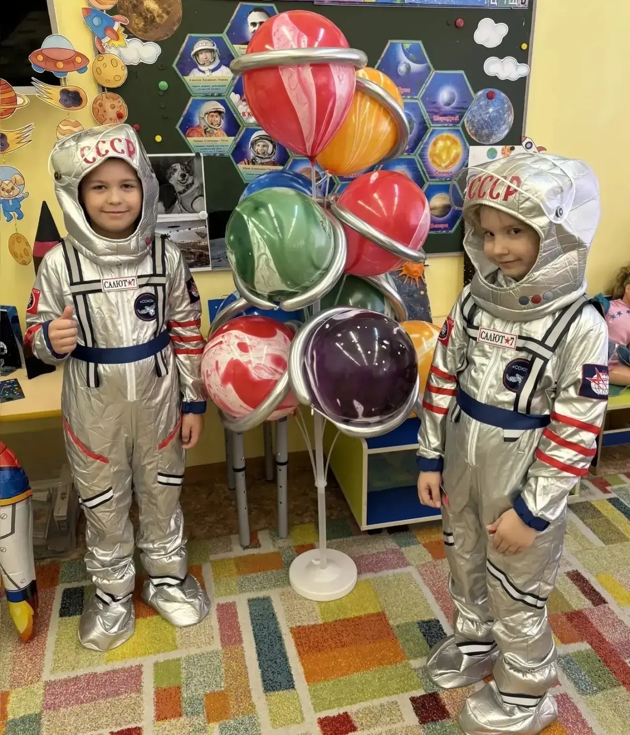 🚀 «Неделя космоса» в детском саду: 65 лет легендарному полёту!  12 апреля исполняется 65 лет со дня 
