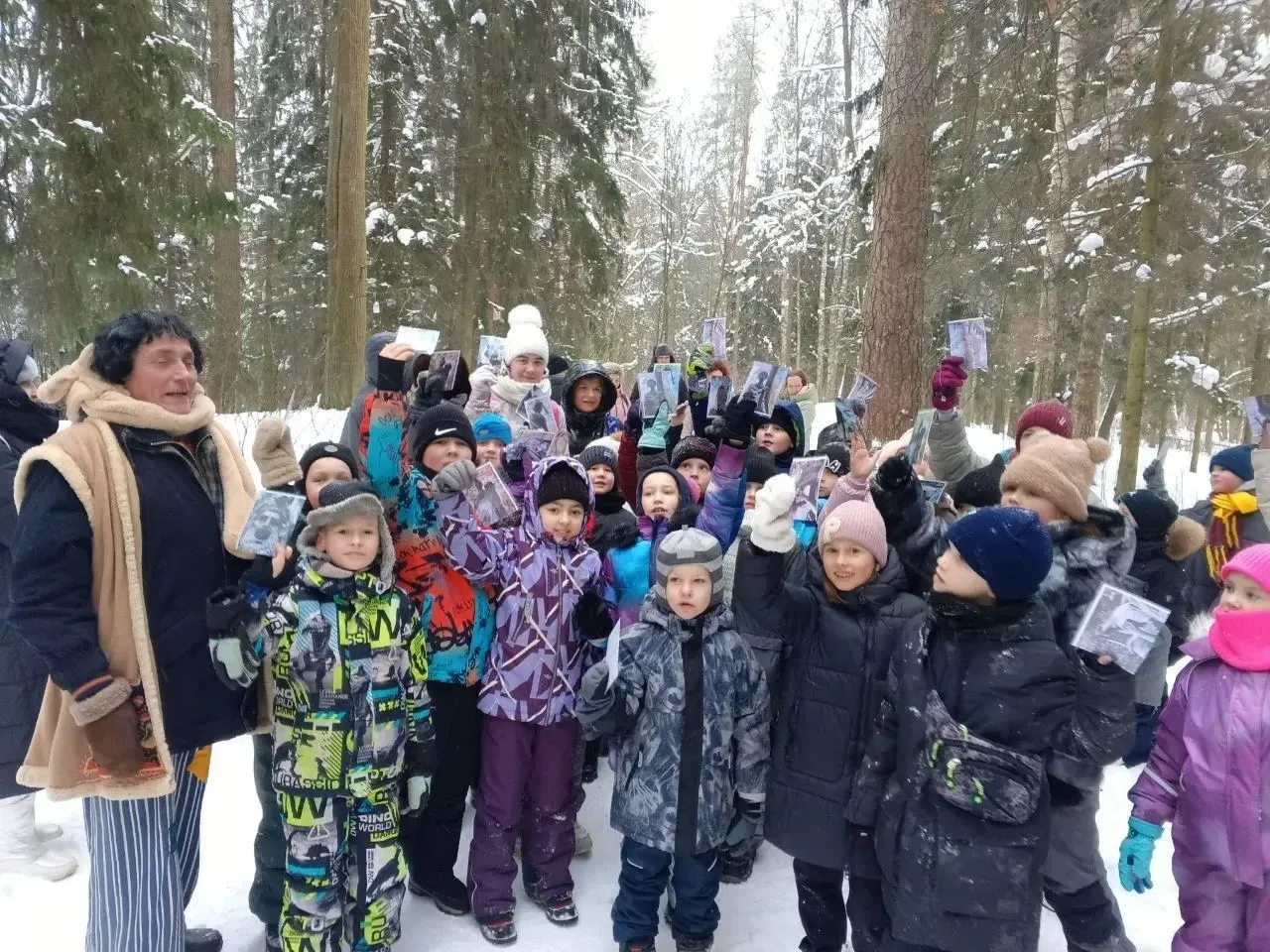 17 февраля учащиеся 2-2 класса отправились на увлекательный квест по Павловскому парку с загадками, 