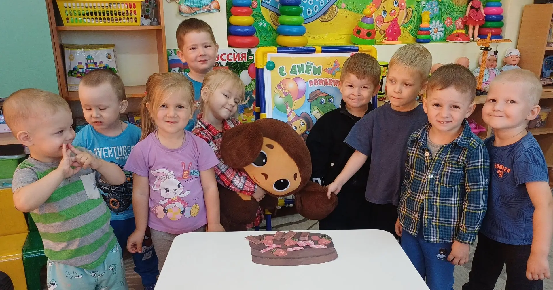 Сегодня, 20 августа, 🥳День рождение🎉 одного из самых любимых, добрых и ушастых сказоч...