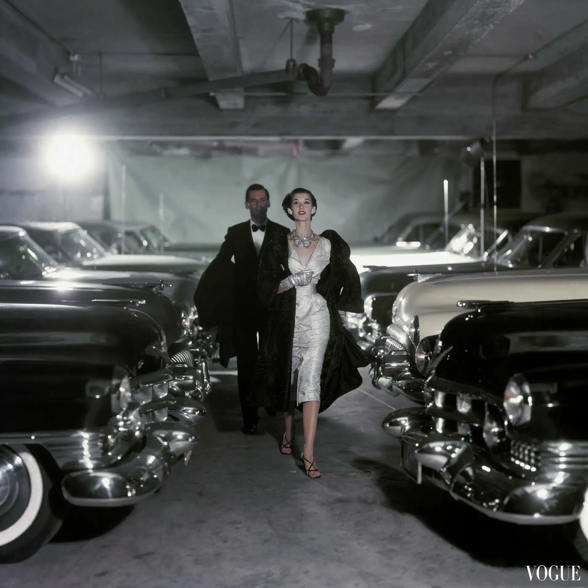 Рекламным лицом «Cadillac» в 1950-х годах была Джин Патчетт. В мире высокой моды она была одна из са