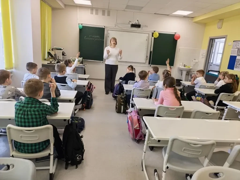 Тема: музейный урок в 1 "Г" классе Классный руководитель: Площук Я.Н.         В 1 "Г" классе прошёл 