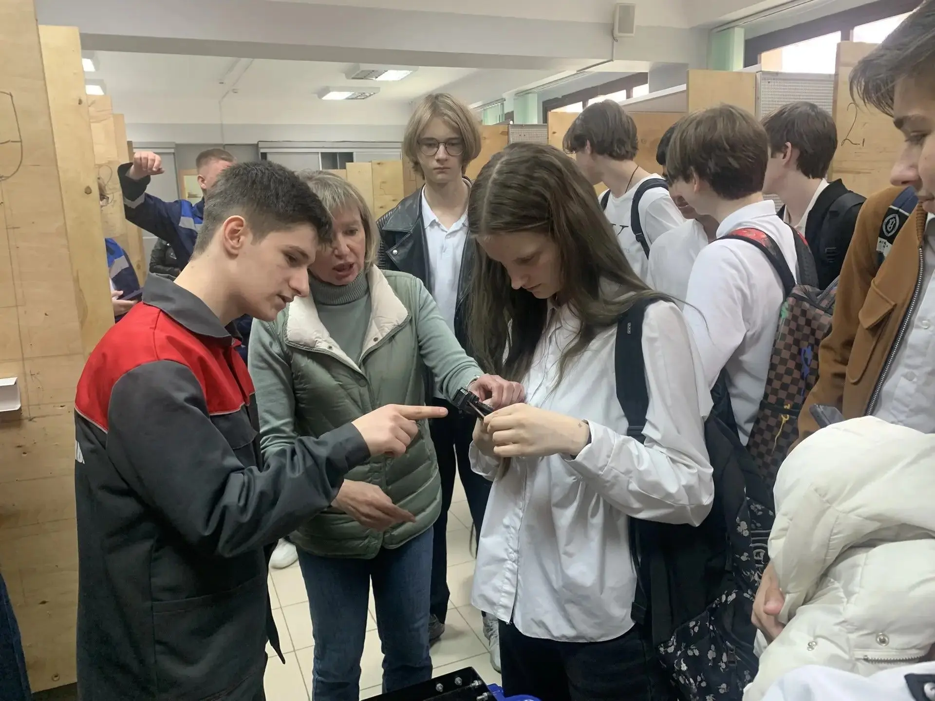 Открывая двери в будущее: 9А класс лицея в Сочинском профессиональном техникуме! Сегодня для учащихс