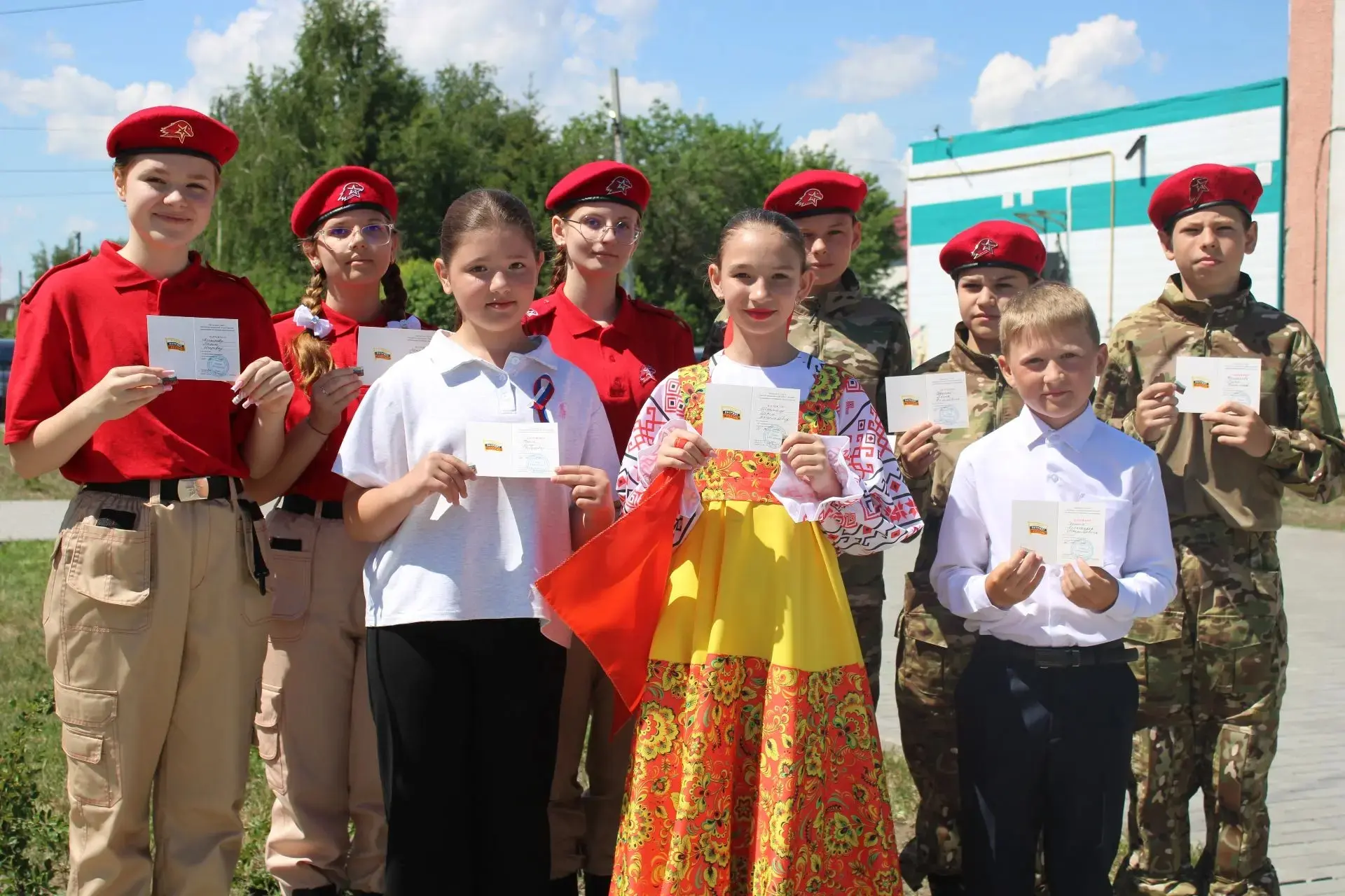 Нововаршавка отметила День России ярким праздником на центральной площади!🥳

Сегодня, 12 июня, жите