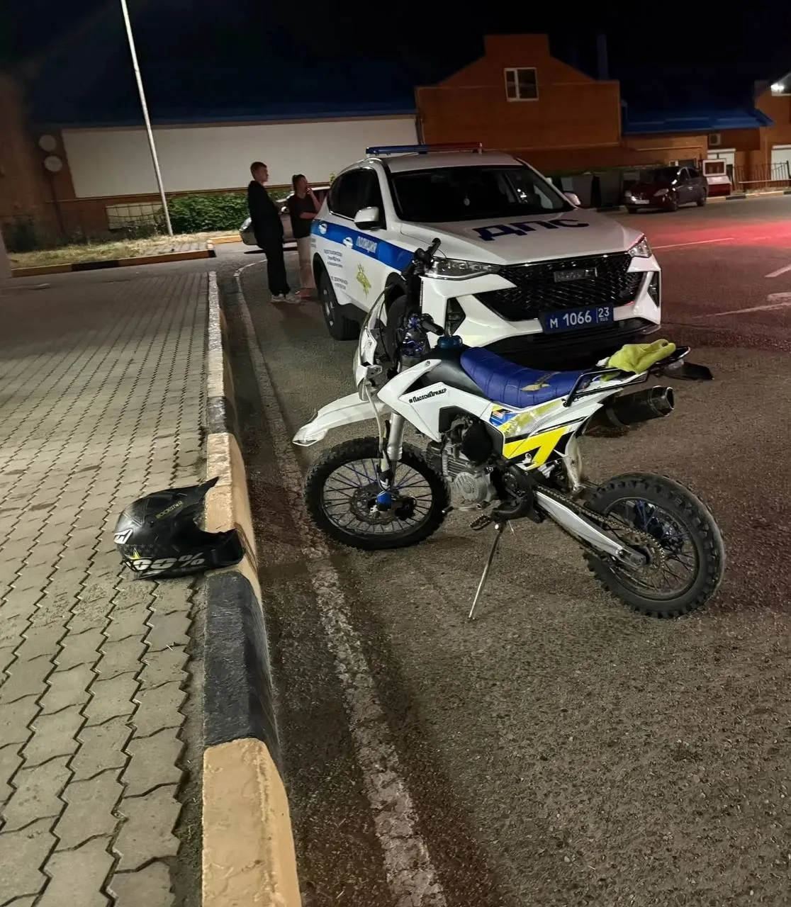 14-летний подросток за рулём Питбайка: опасная ночная поездка пресечена в Кавказском районе

🔻 12 и