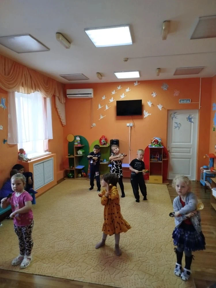 Сегодня в детском саду прошел необычный праздник — «День деревянной ложки» с целью прио...
