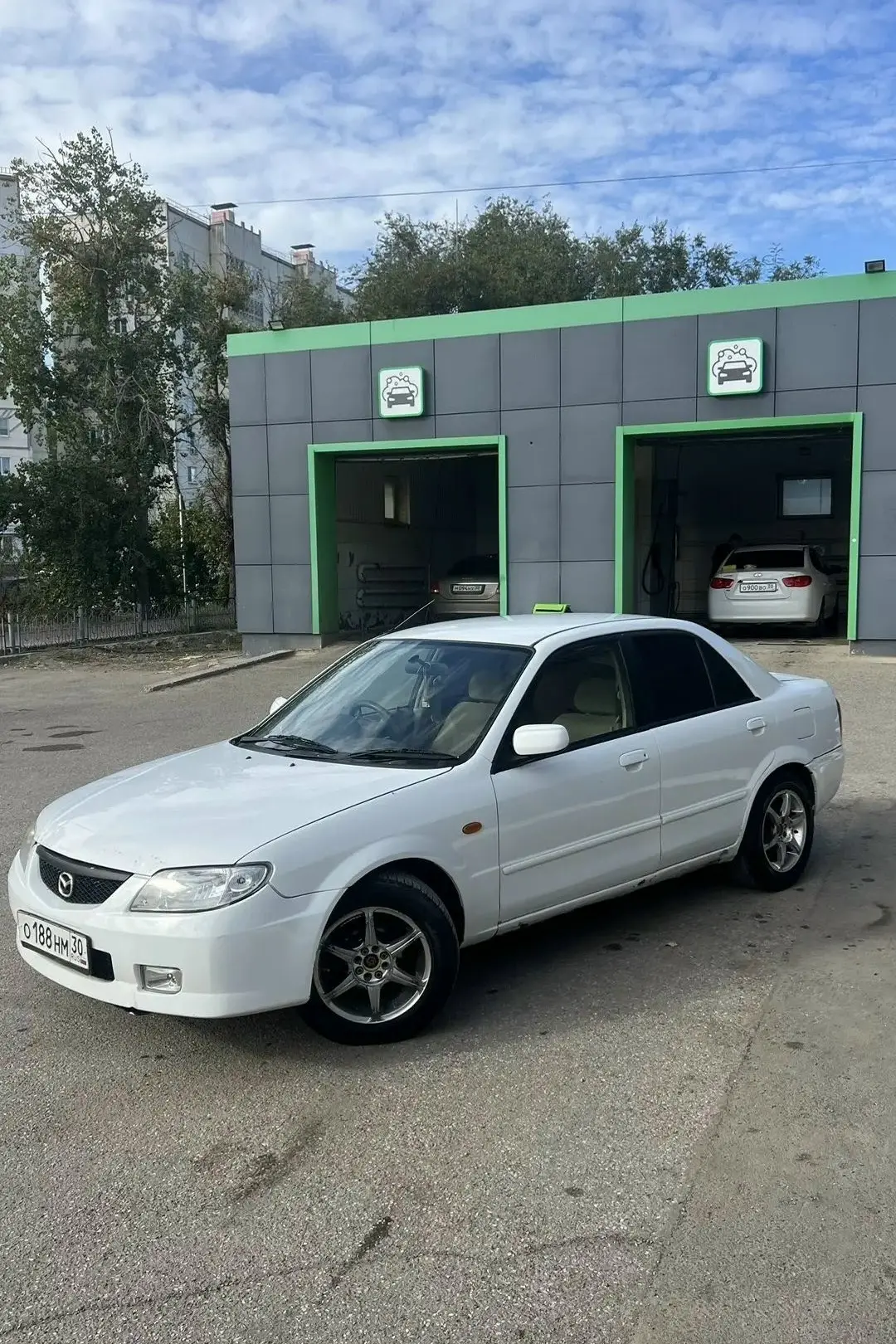 Мазда Фамилия 2003 год. 375000 км