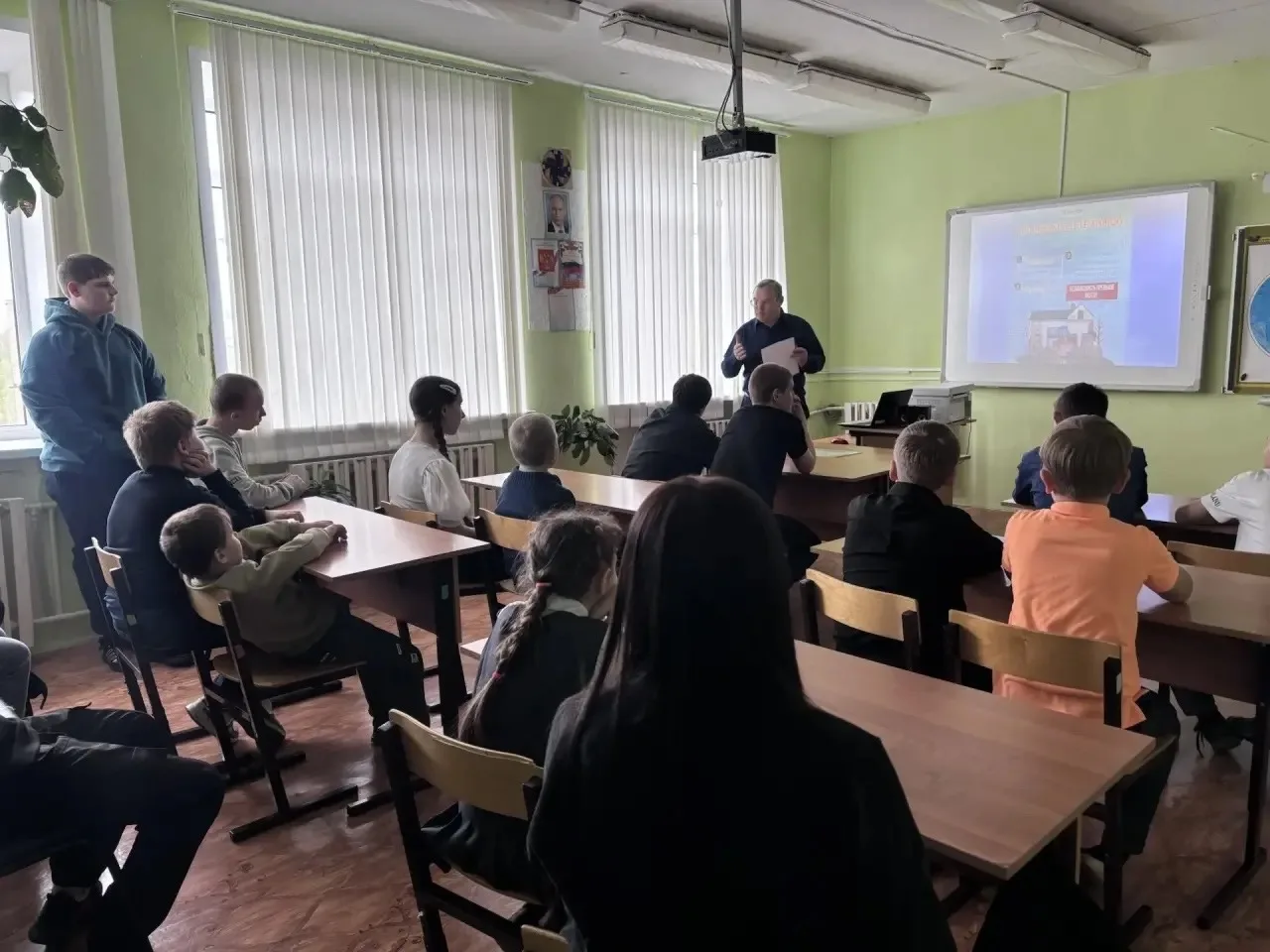 Тематические инструктажи 📖 Подробности https://vk.com/mkoybylatovo?w=wall-212962878_3061