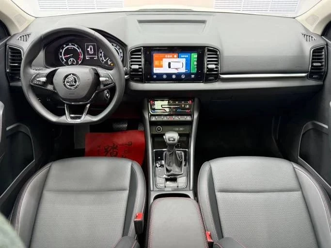Skoda Karoq TSI280 из Китая: стильный кроссовер по выгодной цене!  • 2021/10 • 1.4 л. бензин /150 л.