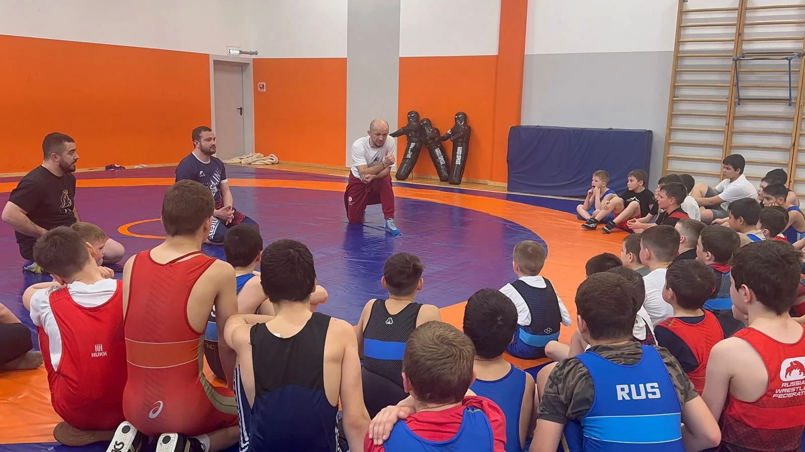 🤼 Настоящий праздник спорта состоялся в секции греко-римской борьбы! Олимпийский чемпион Алан Хугаев