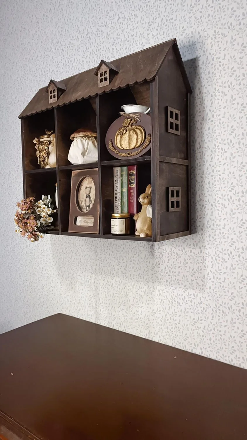 И ещё полочка-домик https://barndecor.ru/product/polka-domik-srok-izgotovleniya-5-dney/