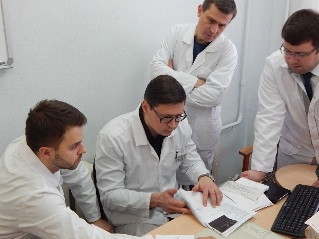 График консультативно-диагностических приемов специалистами федеральных клиник  на базе...