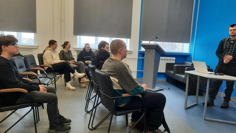3 марта, в преддверии весеннего пробуждения природы, учащиеся Макаровской школы погрузи...
