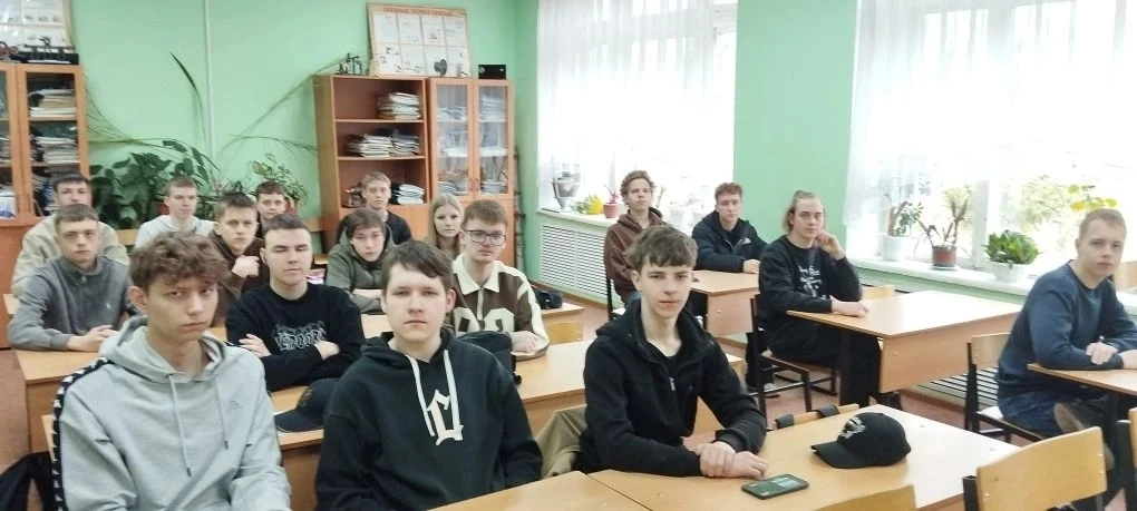 🗓 27 апреля в нашем филиале прошло очередное занятие из цикла «Разговоры о важном».  Тема встречи: «