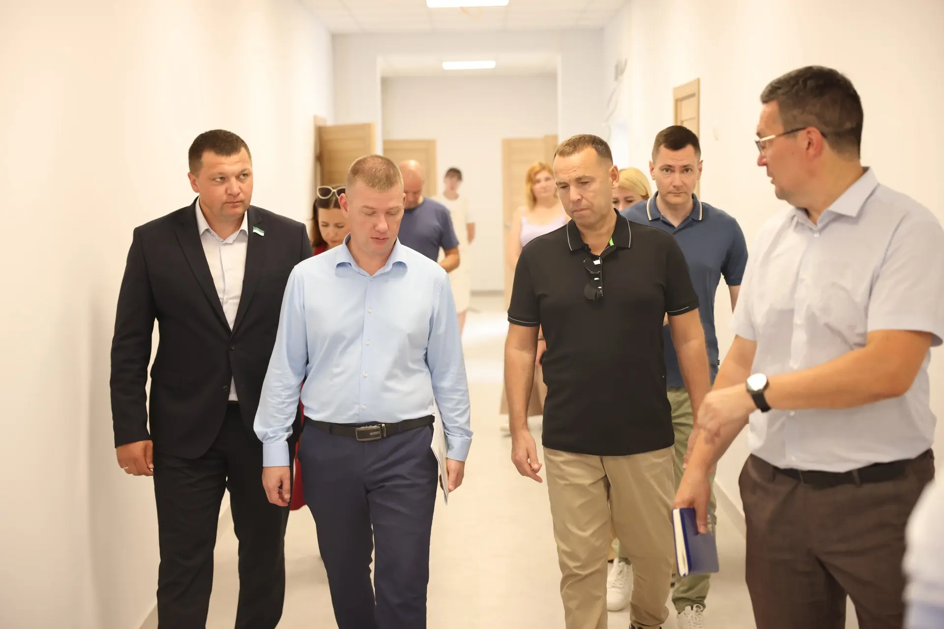 Сегодня с главой администрации Кургана Антоном Науменко на рабочем объезде ремонтируемых объектов. 
