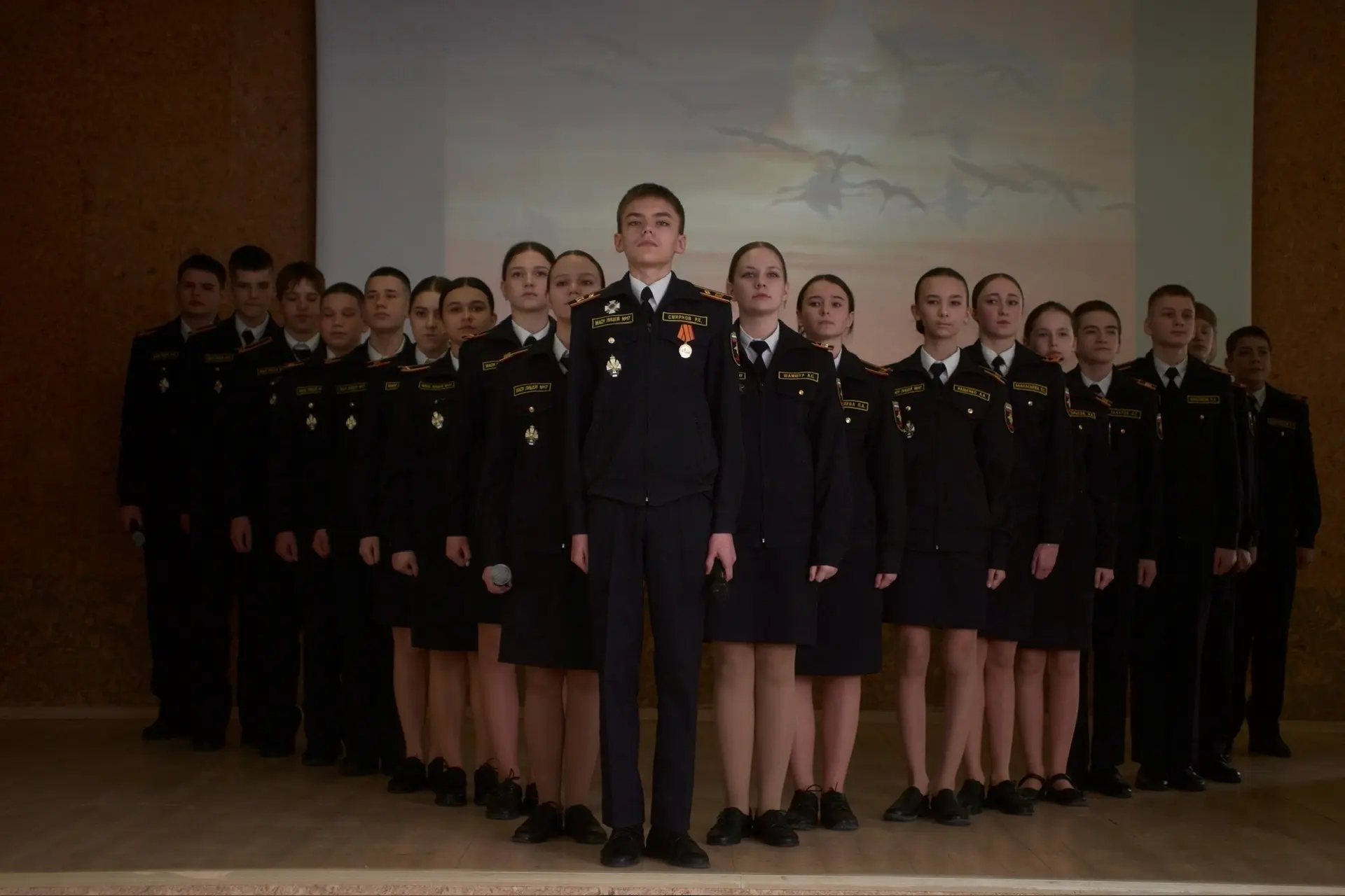 Сегодня в нашем лицее прошел II этап школьного смотра-конкурса кадетских классов. Надо отметить,что 