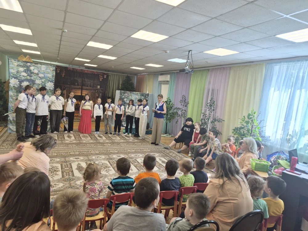 Акция «Орлята — дошколятам»: путешествие в мир славянской письменности.