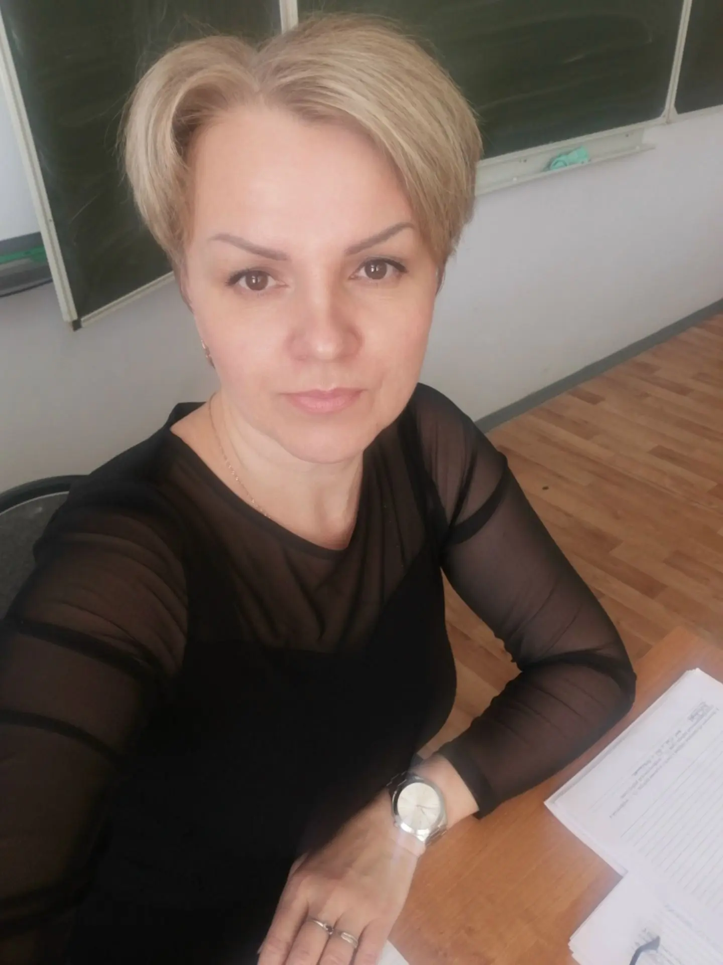 25 августа отмечает свой день рождения заместитель директора, учитель русского языка и ...