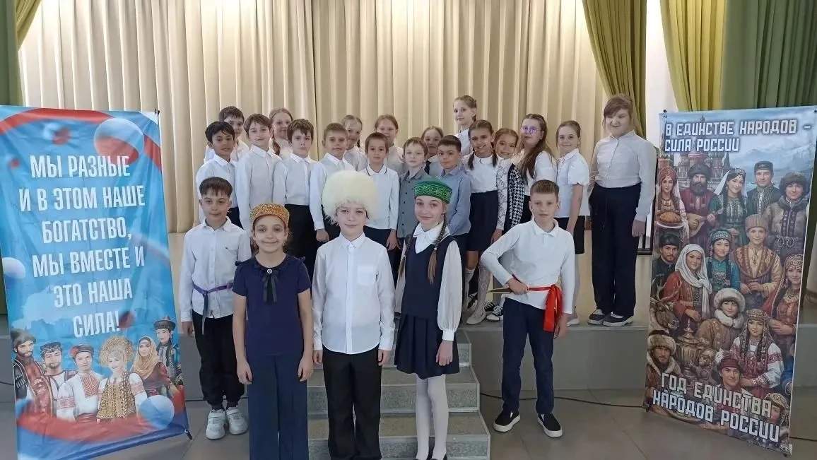 В 28-й прошёл фестиваль детских национальных песен «Единством сильна Россия» 🇷🇺  Наша страна многона