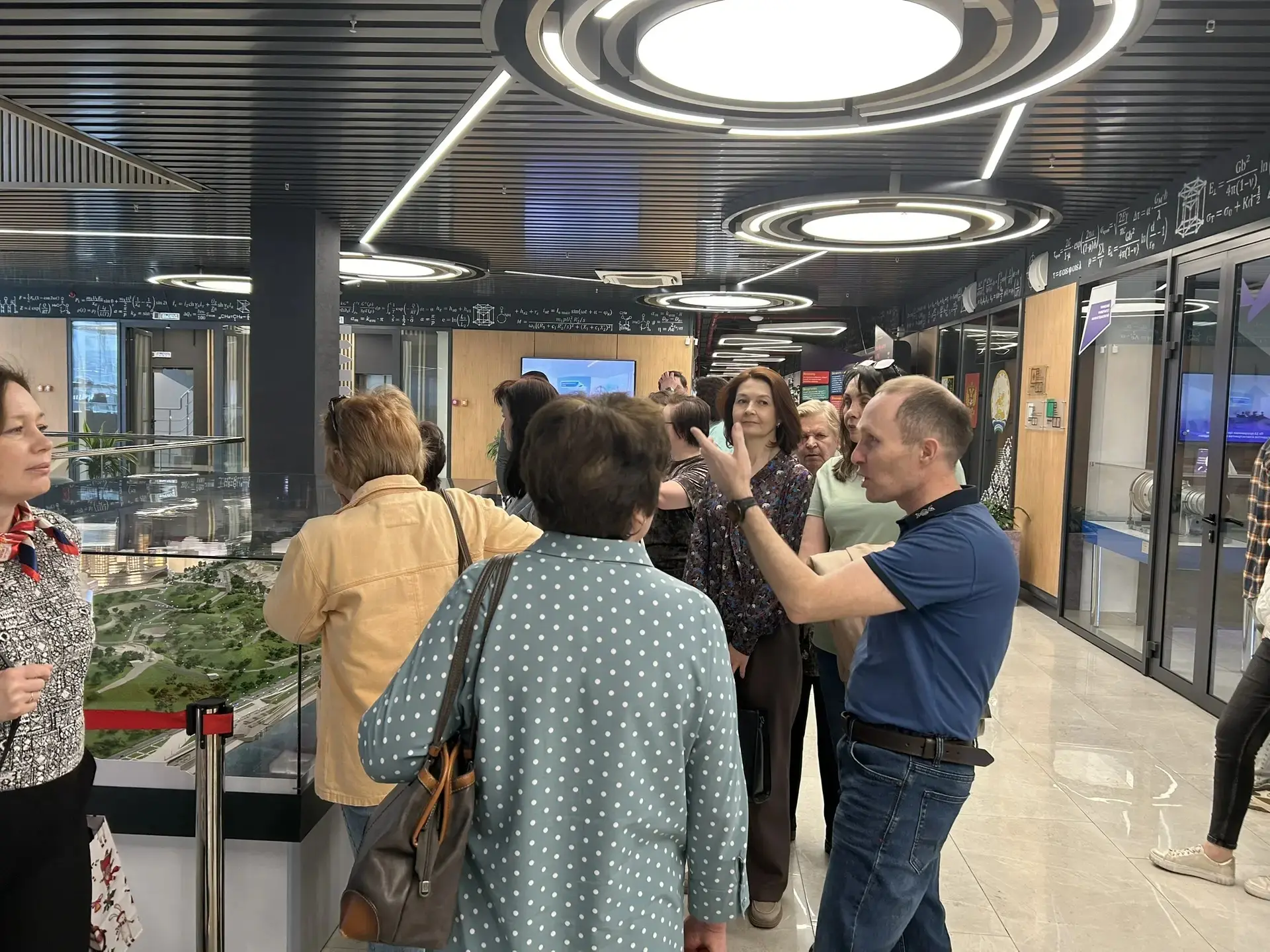 🔬 Наука в деталях, вдохновение в каждом шаге: учителя 3-й гимназии в Евразийском НОЦ.       2 апреля