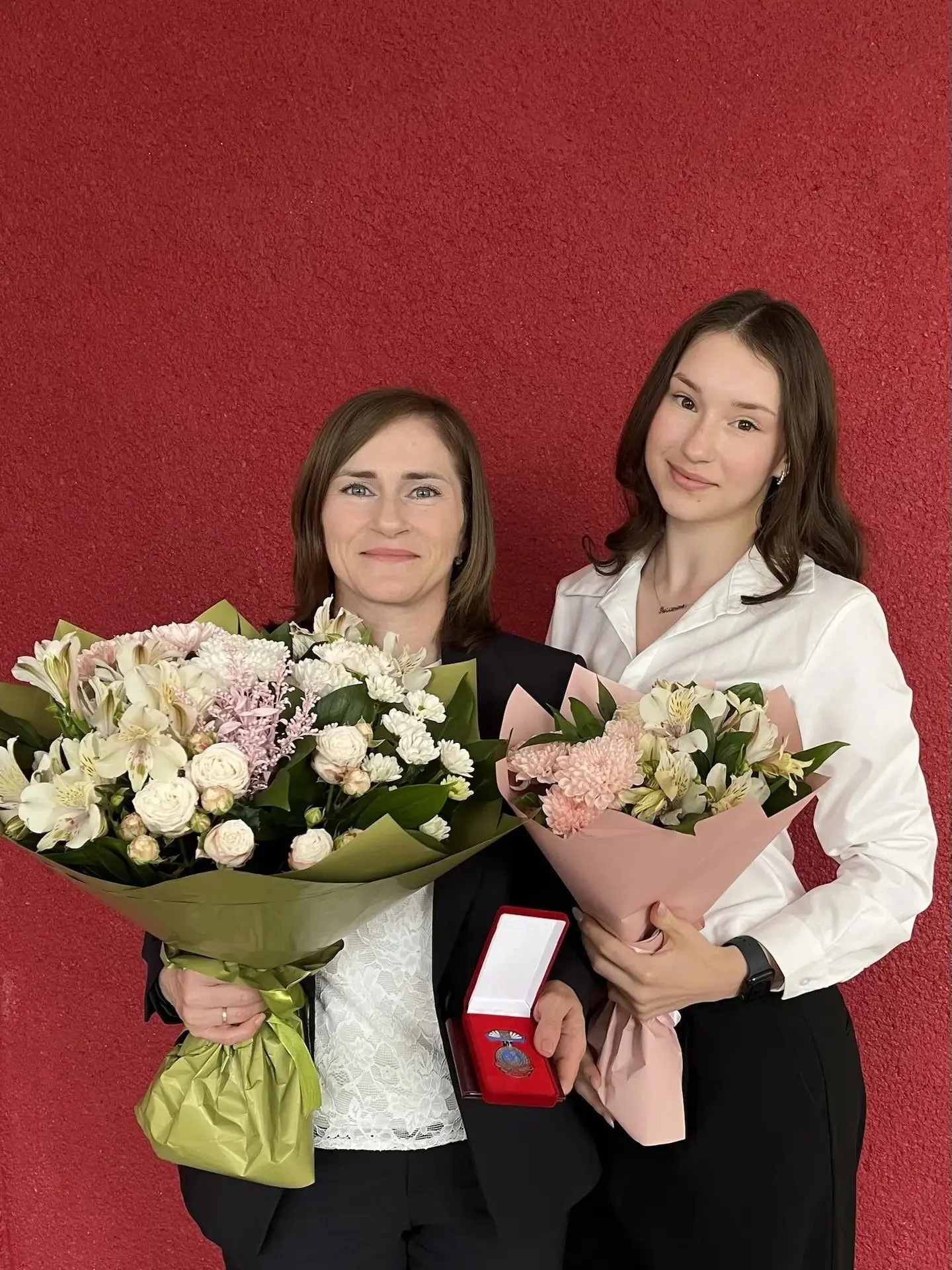 Почётным знаком Белгородской области "Материнская Слава" награждена Рышкова Марина Владимировна!  Се