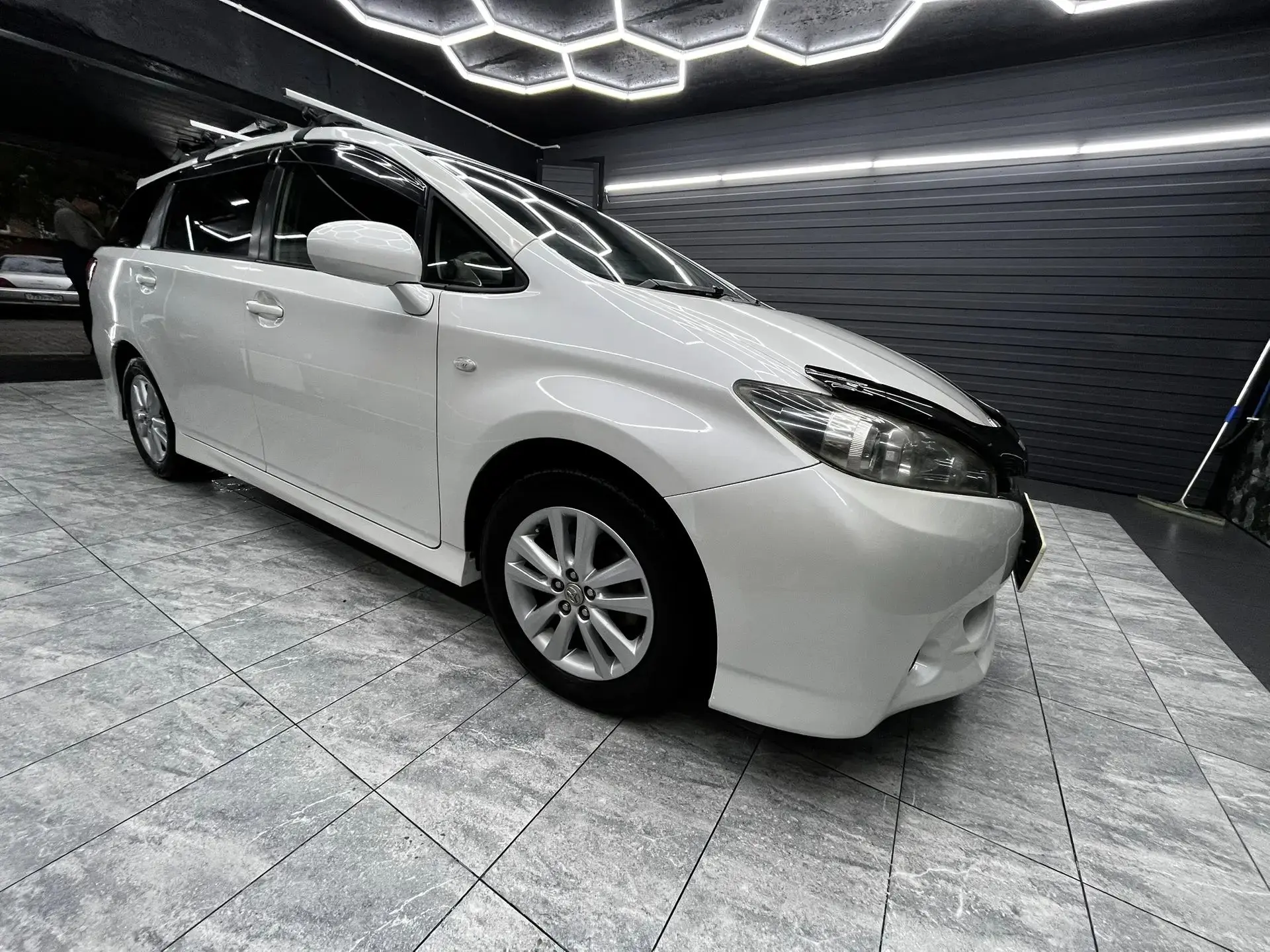 Продам Toyota Wish 2009 г. Цена 1.150.000 89146693635