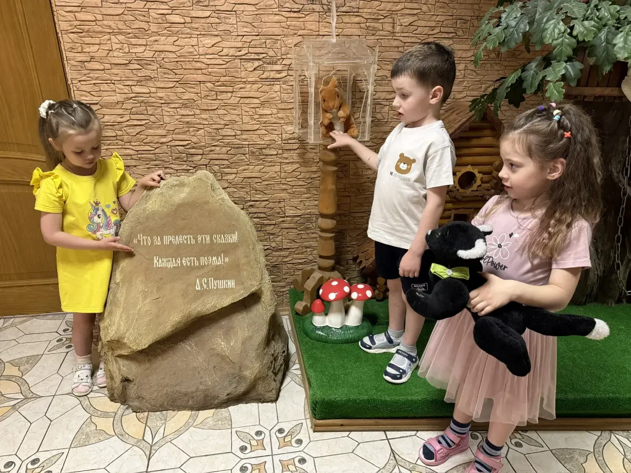 Международный день музеев 🏛️  В мае отмечается ещё один удивительный праздник, который посвящён сохр