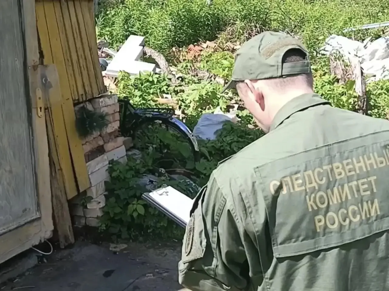 В Печорском районе мужчина обвиняется в причинении знакомому тяжкого вреда здоровью со смертельным и