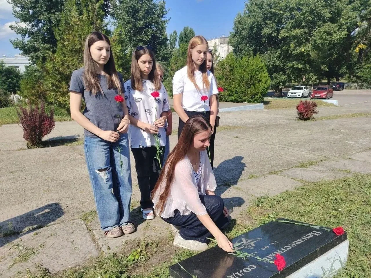 🥀 В Северодонецке почтили память Неизвестного солдата – защитника ЛНР