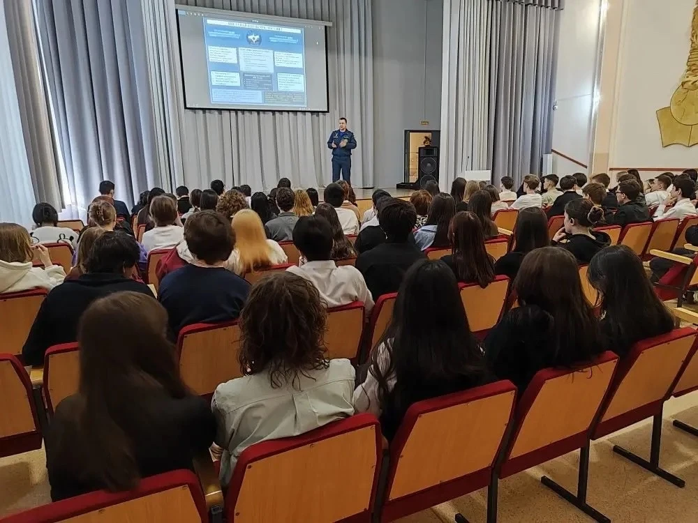Сегодня в нашей школе прошли открытые уроки, приуроченные «Всемирному дню гражданской обороны»