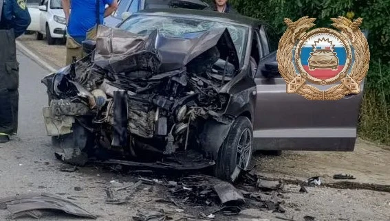 🔴 Двое взрослых и ребенок пострадали в ДТП с грузовиком в Саратовской области